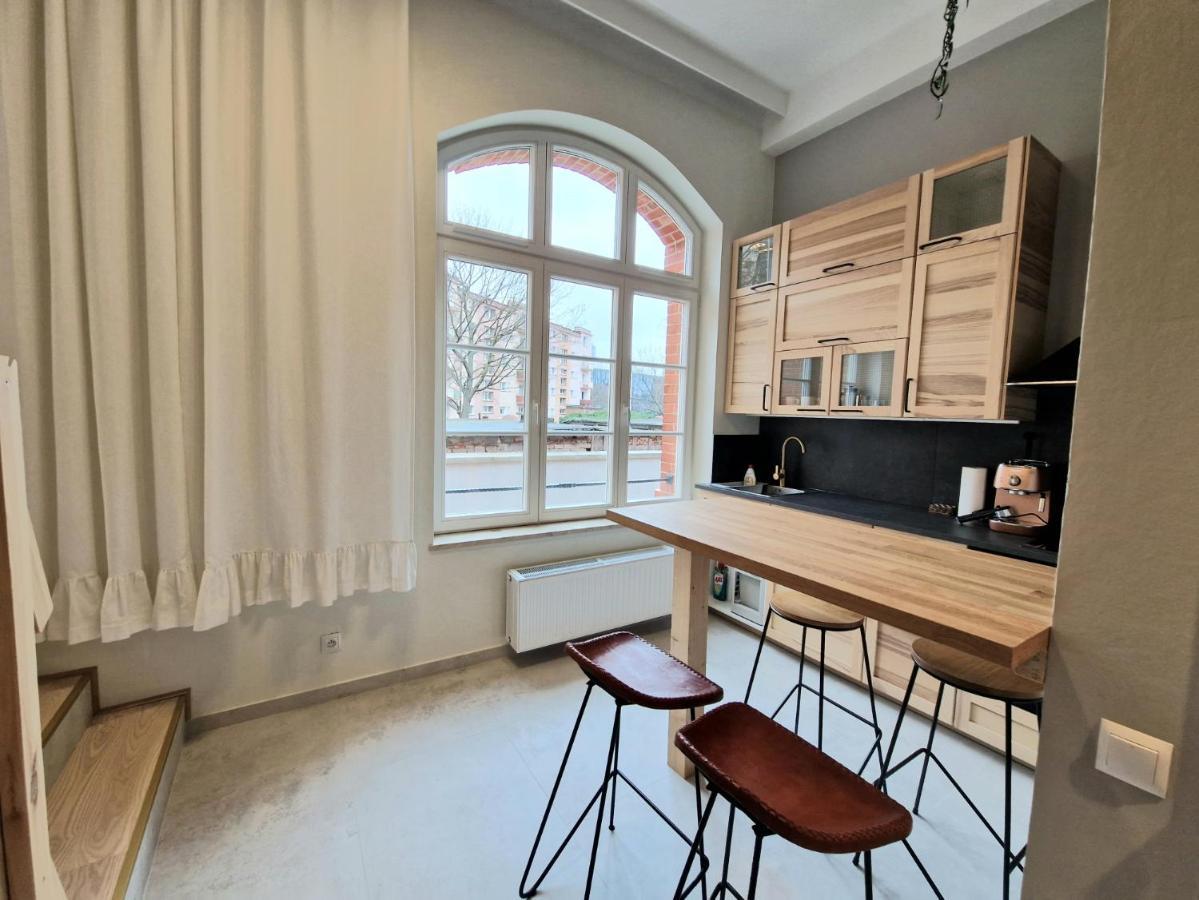 Live & Travel Apartments Waterlane Vintage غدانسك المظهر الخارجي الصورة